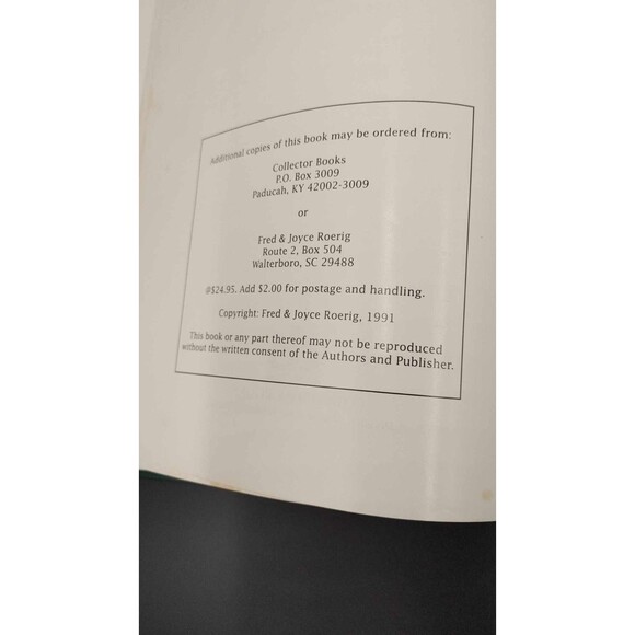 Ultimate Collectors Encyclopedia of Cookie Jars Identification Values Hard Cover - Picture 9 of 10